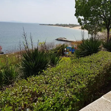 Aparthotel 4-zimmer Luxusapartment Direkt Am Strand, Mit Seitenmeerblick, Apartmenthaus 